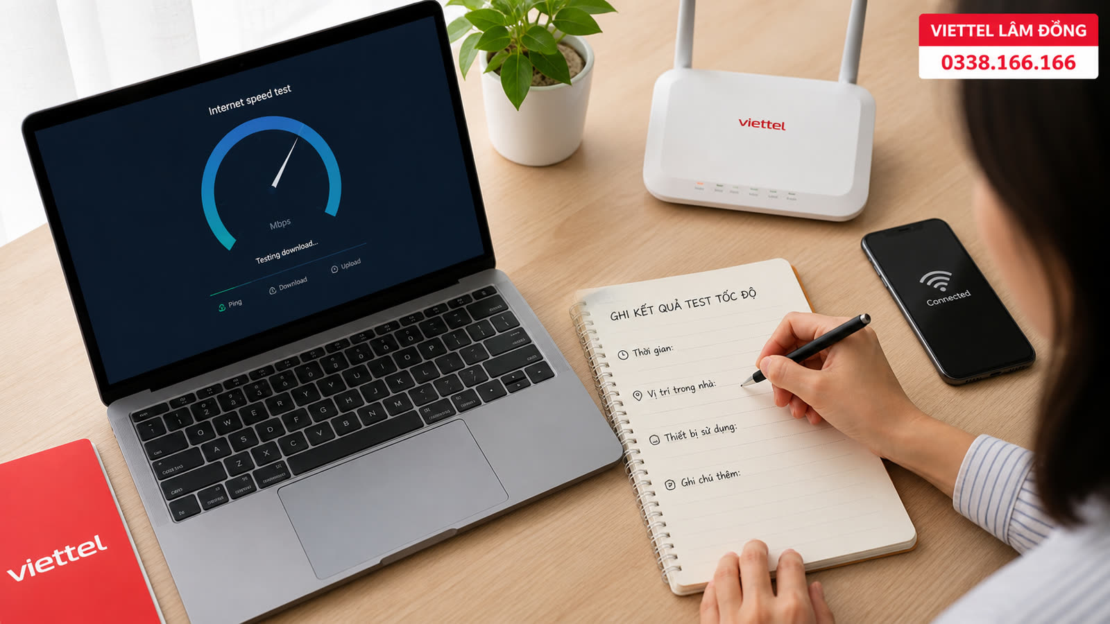 Người dùng đọc các chỉ số download upload và ping trên bài kiểm tra mạng